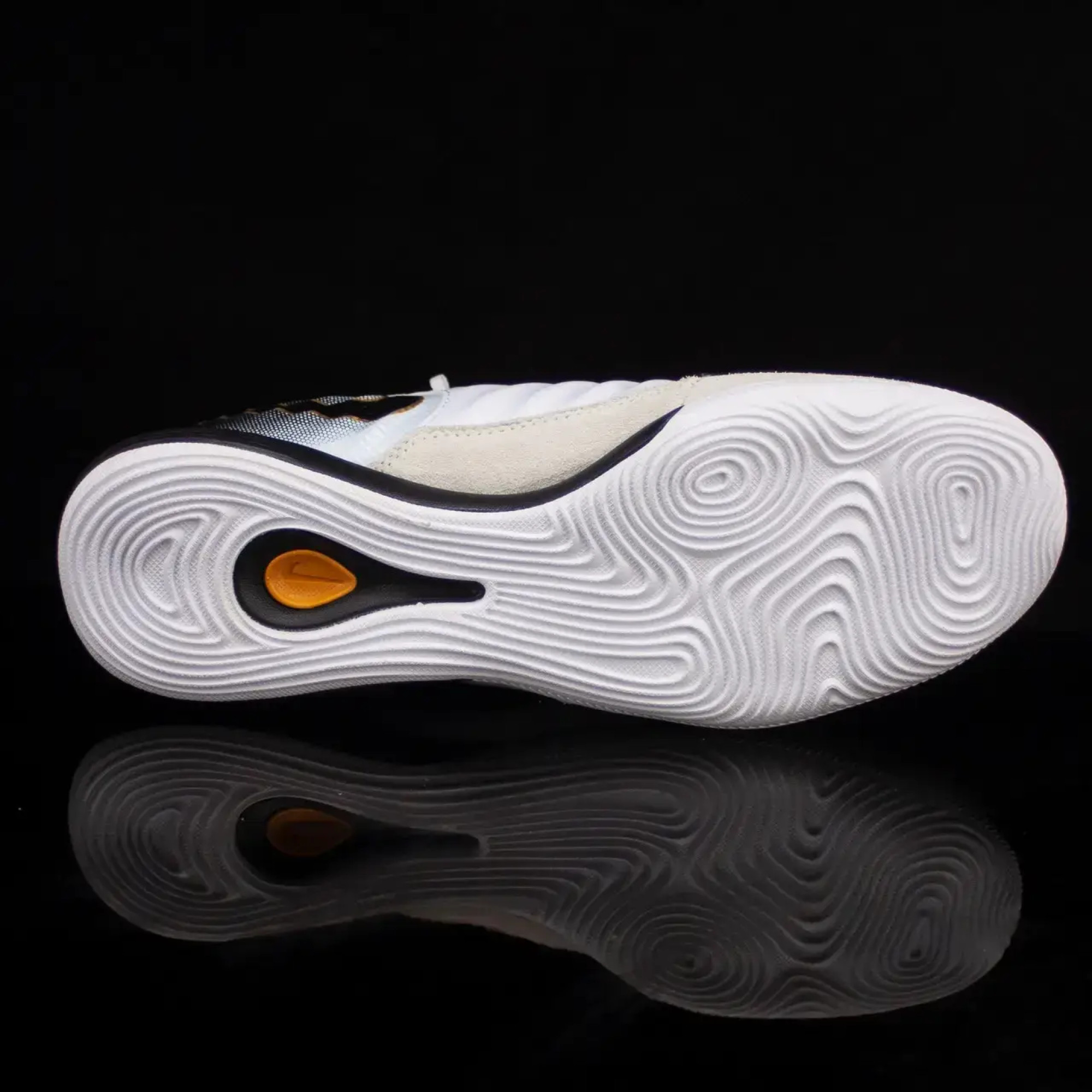 Футзалки Nike Tiempo Lunar LegendX 7 Pro IC (39-45) 40 - 4 - Robinzon.ua