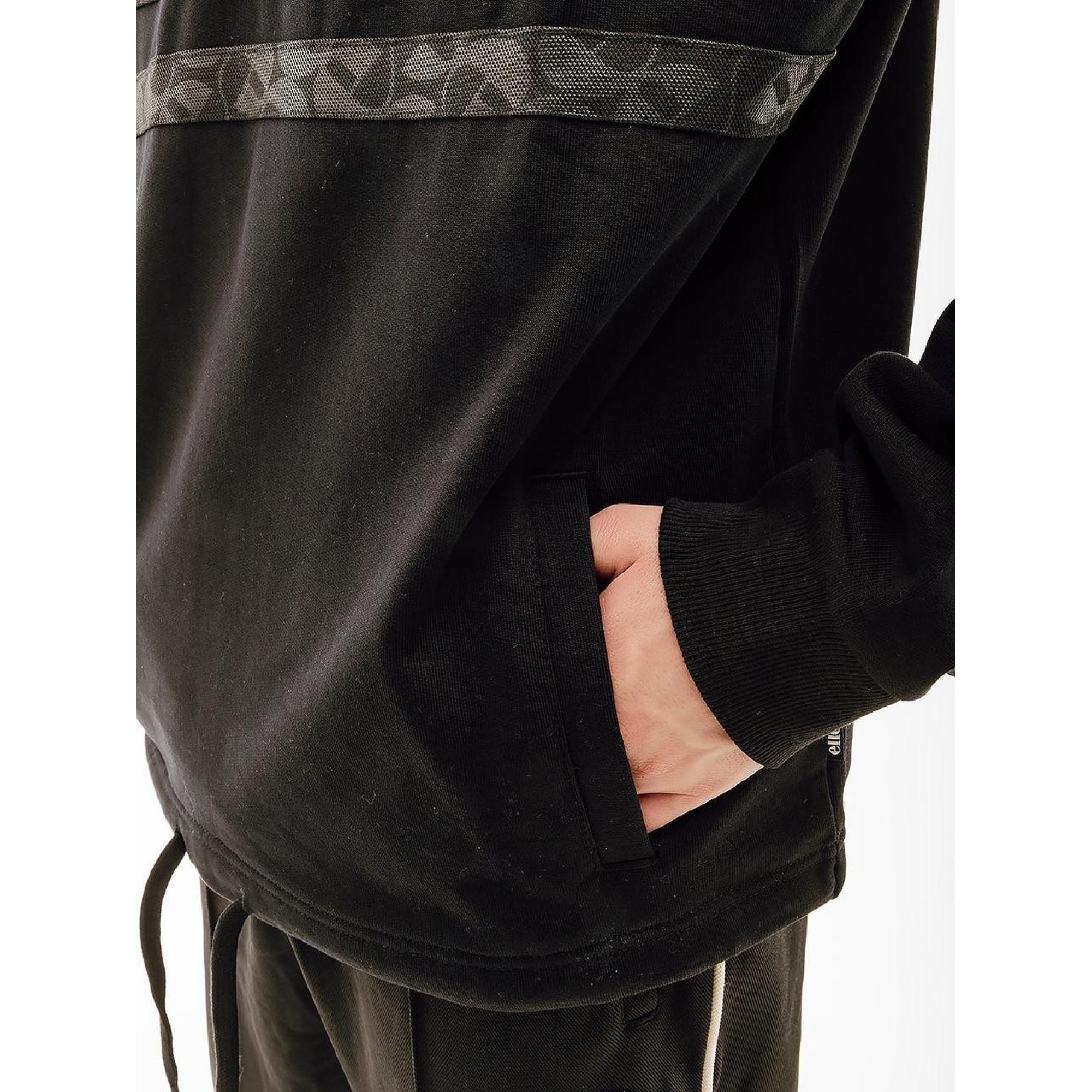 Чоловіча Кофта Ellesse 1/4 Zip Top Чорний S (7dSUT19256-011 S) - 2 - Robinzon.ua