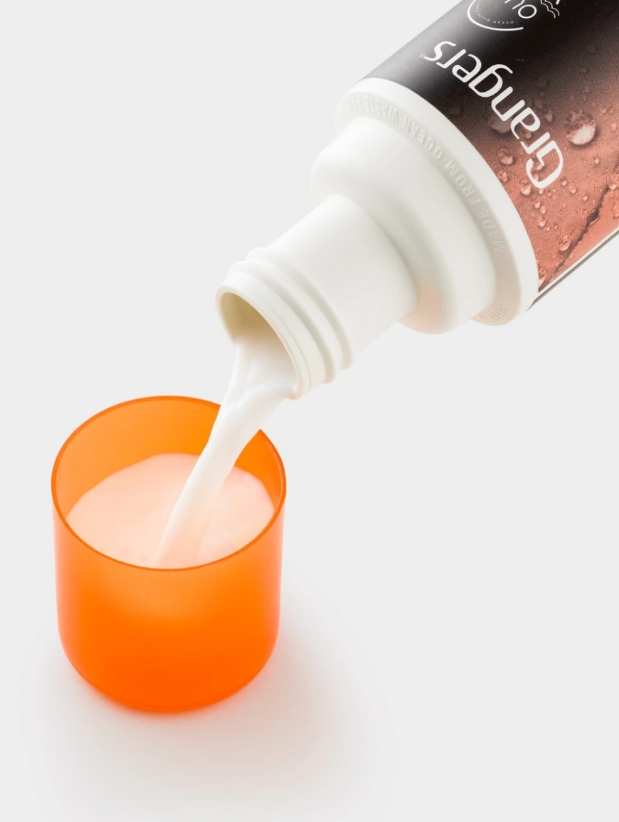 Пропитка для одежды Grangers Clothing Repel, 300 мл (GRF74) - 2 - Robinzon.ua