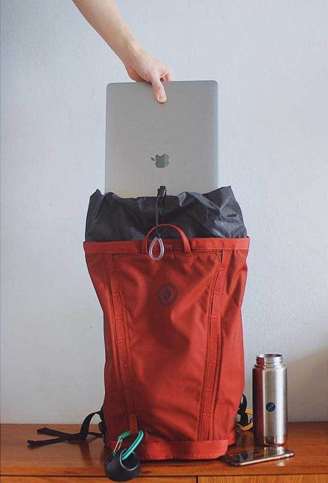 Рюкзак Black Diamond Street Creek 20, Red Oxide (BD 681225.6010) - 1 - Robinzon.ua