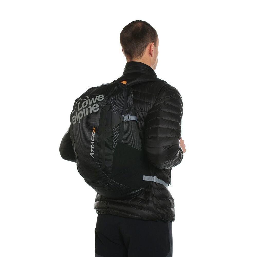 Рюкзак Lowe Alpine Attack 25, Gold/Zinc (LA FMP-42-GO-25) - 6 - Robinzon.ua