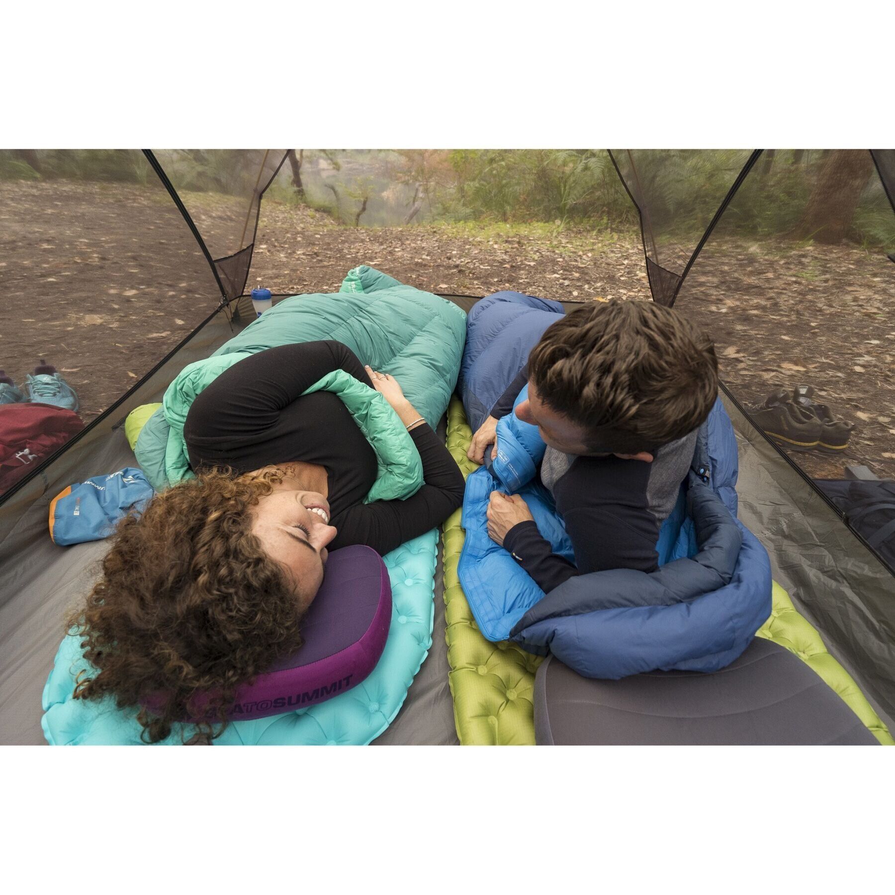 Надувний жіночий килимок Sea to Summit Comfort Light Insulated Mat, 168х55х6.3см, Carribean (STS AMCLINS_WR) - 2 - Robinzon.ua