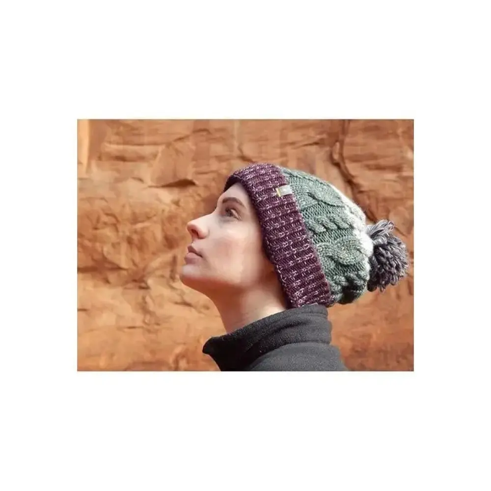 Шапка Smartwool Isto Retro Beanie, Purple Eclipse Heather (SW SW011500.G68) - 2 - Robinzon.ua