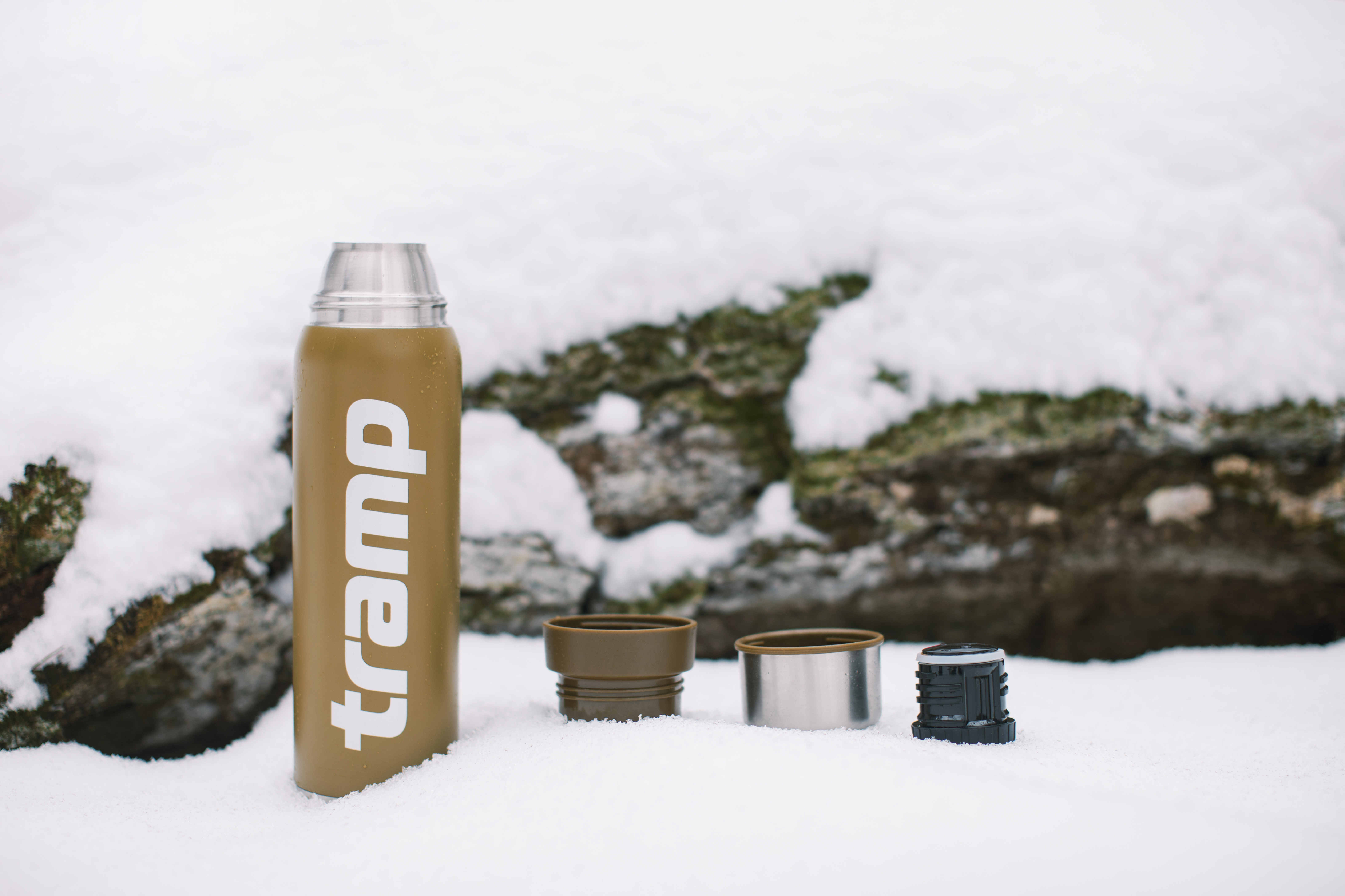 Термос Tramp Expedition Line 0,9 л оливковый TRC-027-olive - 4 - Robinzon.ua