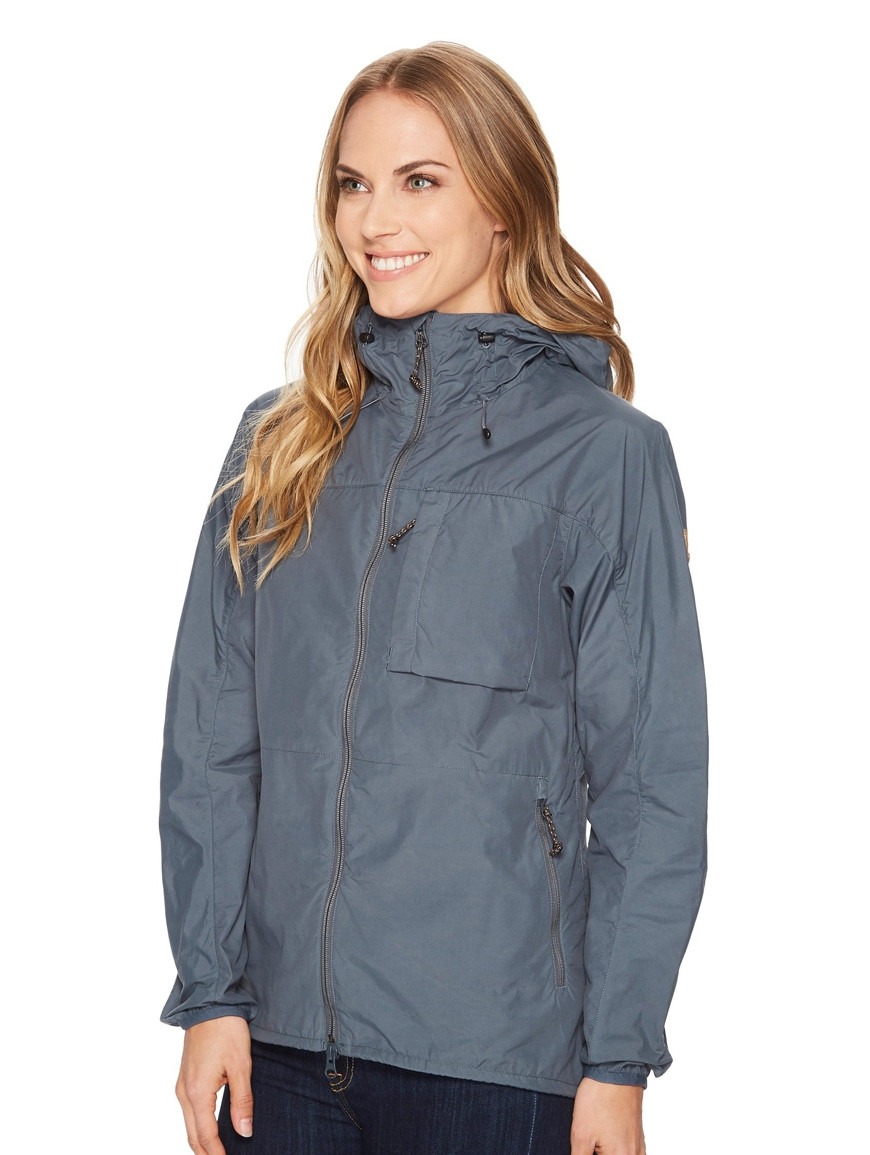 Жіноча вітровка Fjallraven High Coast Wind Jacket, L - Dusk (89633.042.L) - 2 - Robinzon.ua