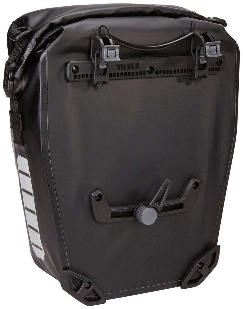 Велосипедна сумка Thule Shield Pannier 17L (Black) (TH 3204208) - 6 Велосипедна сумка Thule Shield Pannier 17L (Black) (TH 3204208) - 6 - Robinzon.ua