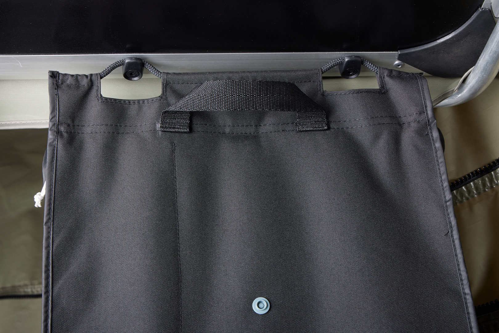 Ораганайзер Thule Rooftop Tent Organizer (TH 901850) - 6 - Robinzon.ua