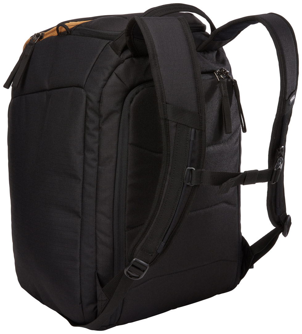 Рюкзак Thule RoundTrip Boot Backpack 45L (Black) (TH 3204355) - 2 - Robinzon.ua