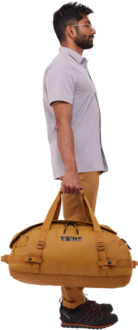Спортивная сумка Thule Chasm Duffel 40L (Golden) (TH 3204991) - 3 - Robinzon.ua