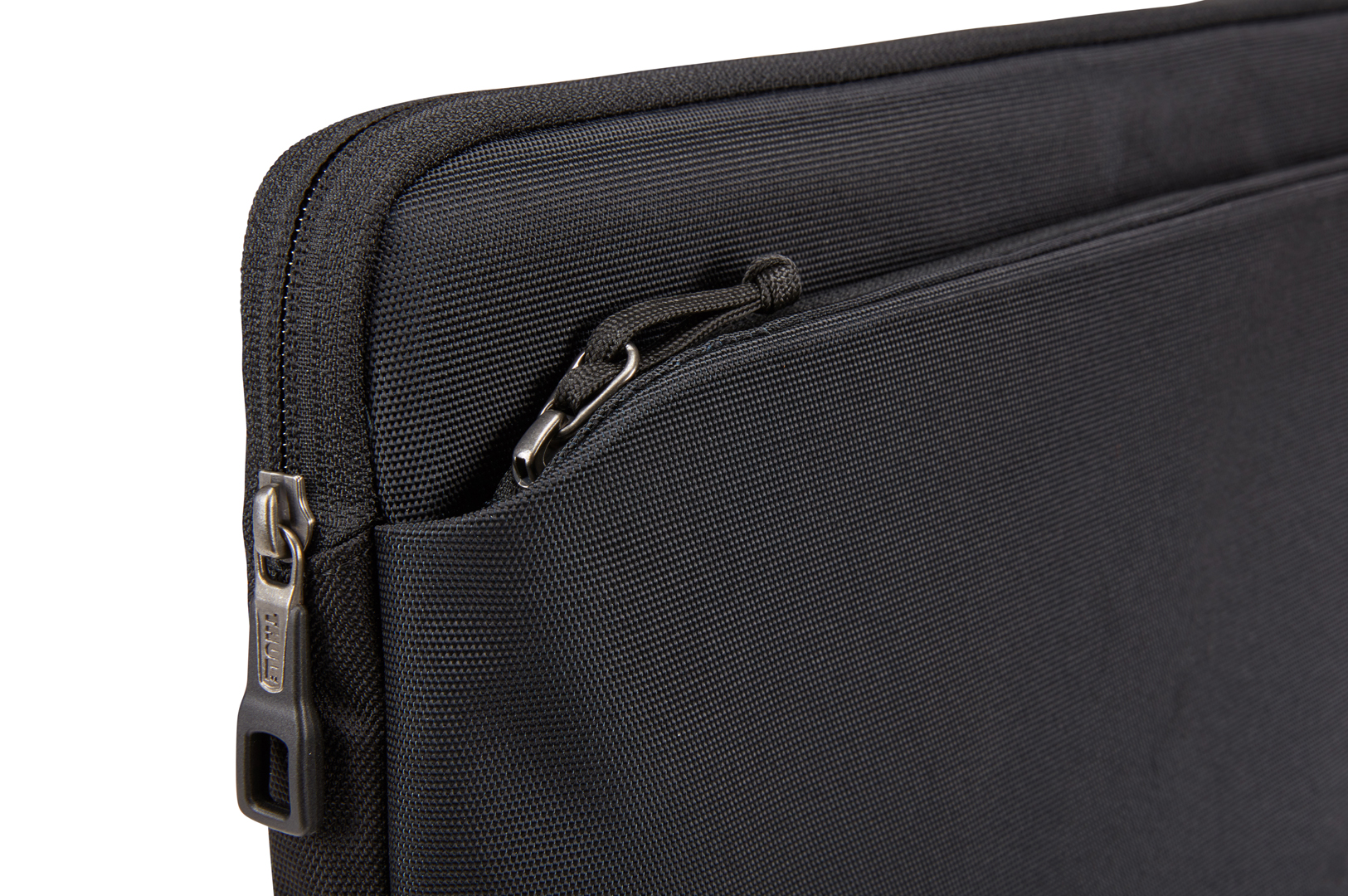 Чохол Thule Subterra MacBook Sleeve 13" (Black) (TH 3204082) - 5 - Robinzon.ua