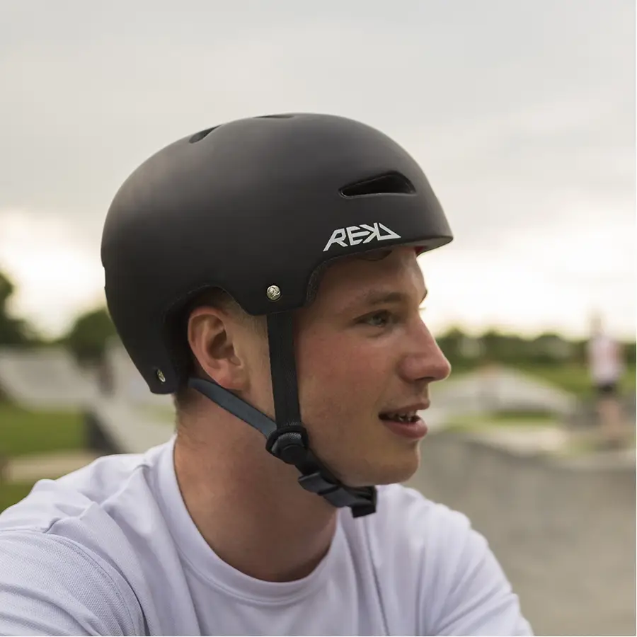 REKD шолом Ultralite In-Mold Helmet black 57-59 - 6 - Robinzon.ua