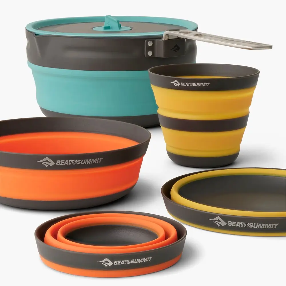 Набор посуды Sea to Summit Frontier UL Collapsible One Pot Cook Set w/ 2.2L Pot, на 2 персони (STS ACK026031-122101) - 1 - Robinzon.ua