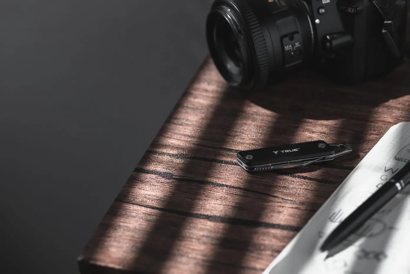 Розкладний туристичний ніж True Utility Modern Keychain Knife, Grey/Natralock (TR TU7060N) - 5 - Robinzon.ua