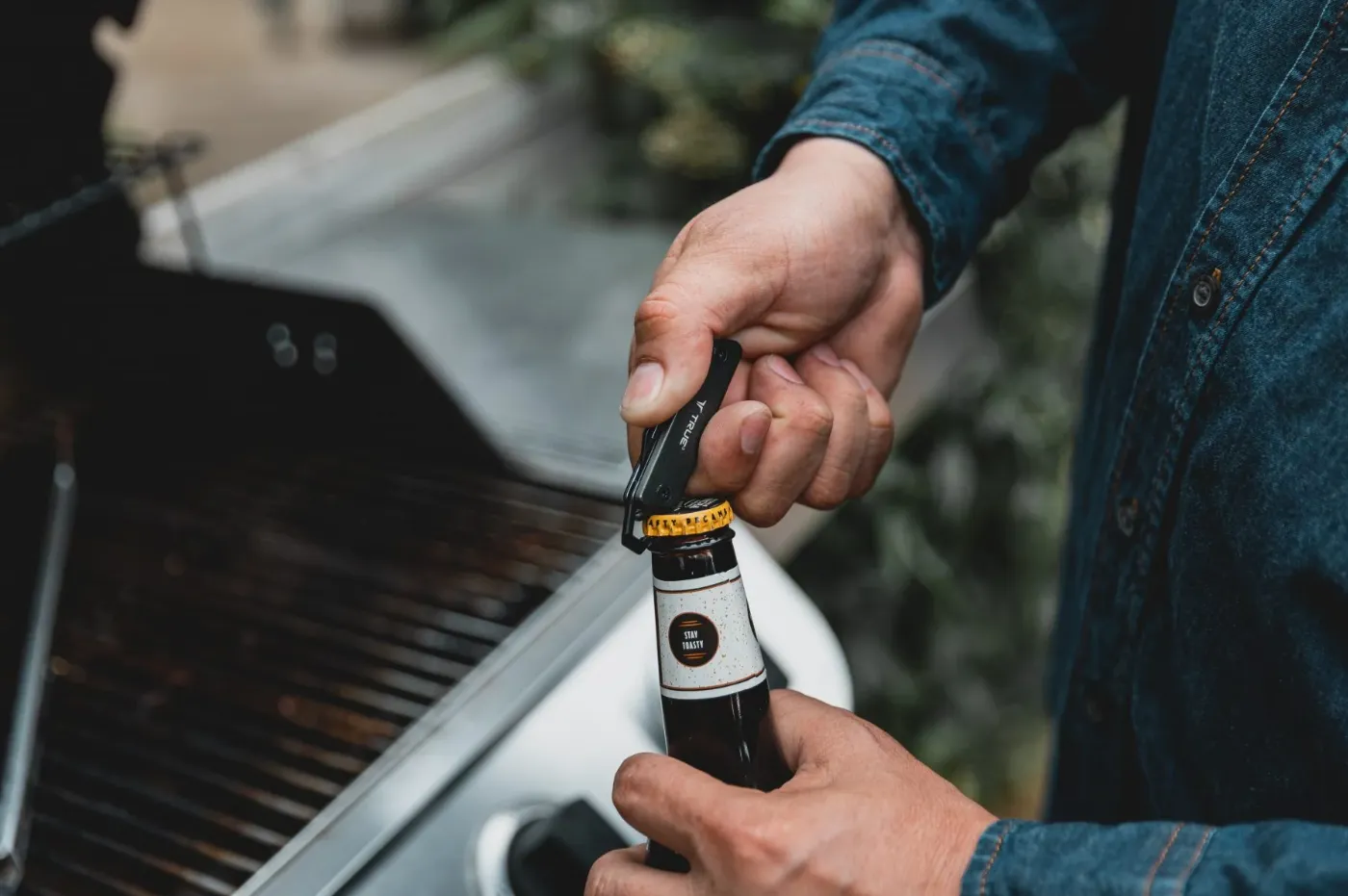 Розкладний туристичний ніж True Utility Modern Keychain Knife, Grey/Natralock (TR TU7060N) - 8 - Robinzon.ua