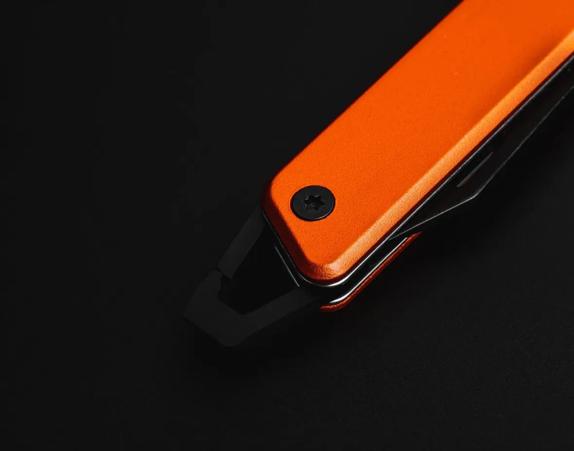 Раскладной Туристический Нож True Utility Modern Keychain Knife, Orange/Natralock (TR TU7061N) - 2 - Robinzon.ua
