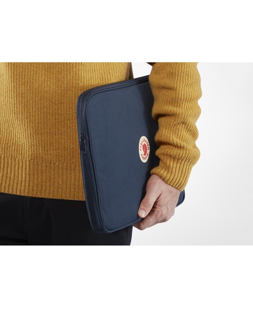 Чохол FJALLRAVEN Kanken Laptop Case 15 Зелений - 4 - Robinzon.ua