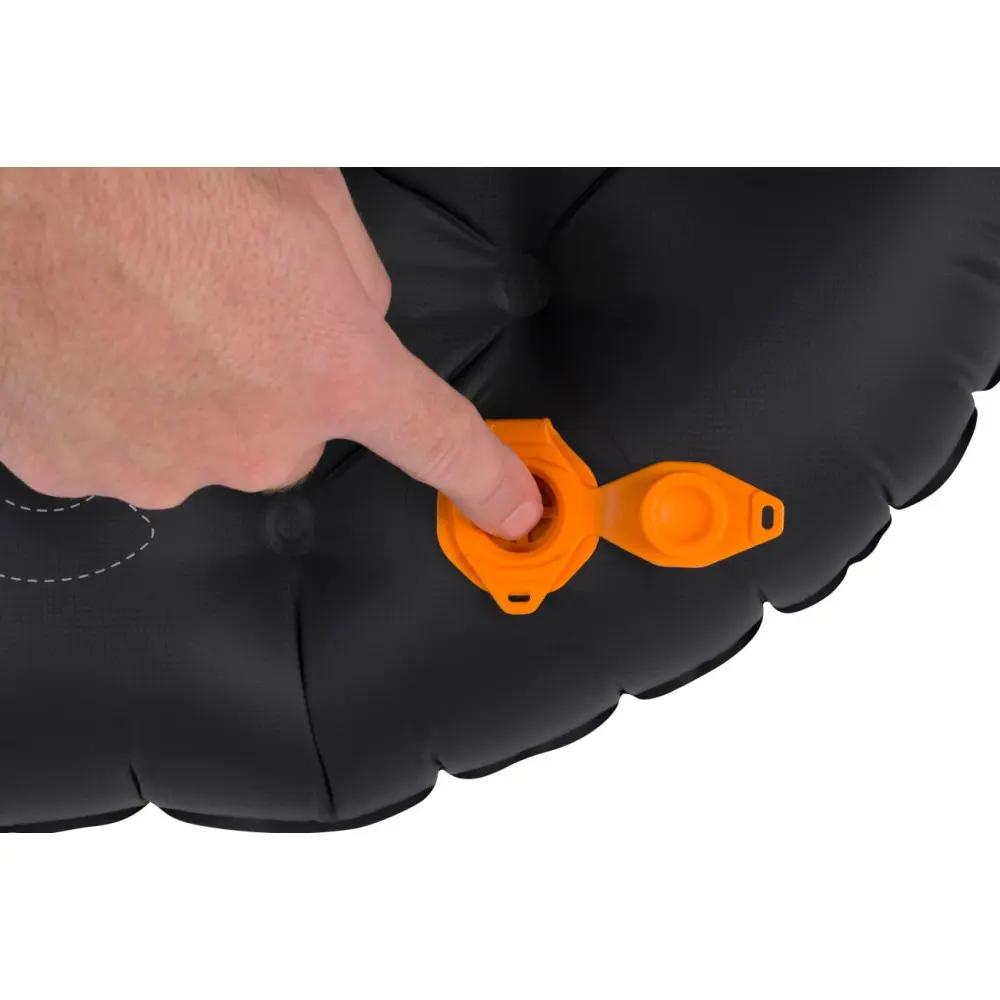 Килимок надувний Sea to Summit Ether Light XT Extreme Mat 100mm, Rectangular Regular Wide, Black/Orange, 183x64x10см (STS AMELXTEXMRRW) - 8 - Robinzon.ua