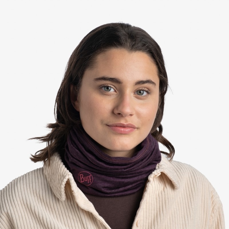 Шарф-труба Buff Lightweight Merino Wool, Solid Deep Purple (BU 113010.603.10.00) - 2 - Robinzon.ua