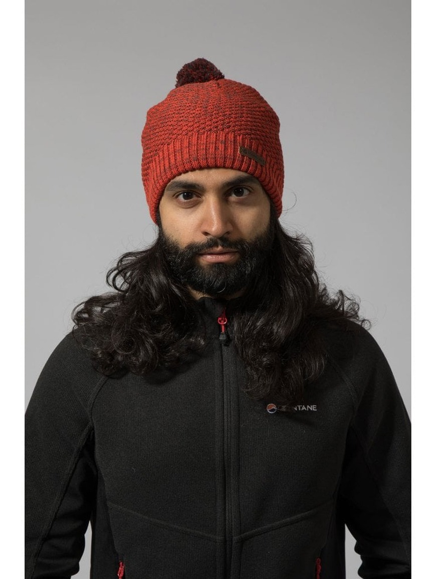 Шапка Montane Beta Bobble Beanie, Saskatoon Berry, р.One Size (HBEBBSASO08) - 1 - Robinzon.ua
