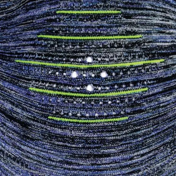 Бандана Buff Dryflx+ Neckwarmer, Light Grey (BU 121531.933.10.00) - 1 - Robinzon.ua